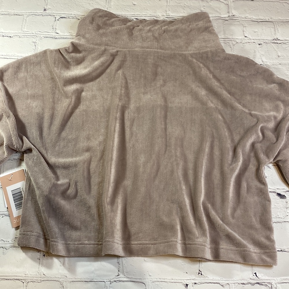 JustFab NWT Cozy Velour Zip Front Sweatshirt - Picture 14 of 16